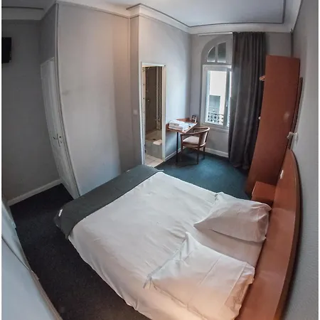 Szálloda Gambetta 2*